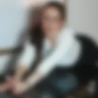 María, 40